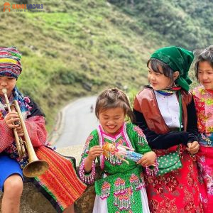 Vietnam Ha Giang - Hanoi Locals