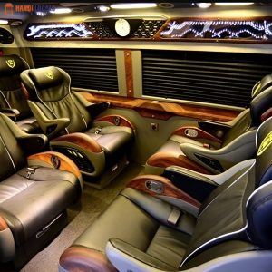 Hanoi limousine to Ha Giang - Hanoi Locals