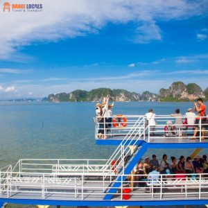 Luxury car Hanoi to Got Ferry Terminal to Cat Ba Island - Hanoi Locals