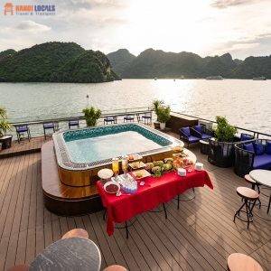 Outdoor Jazuzzi pool on La Casta Cruise - Hanoi Locals