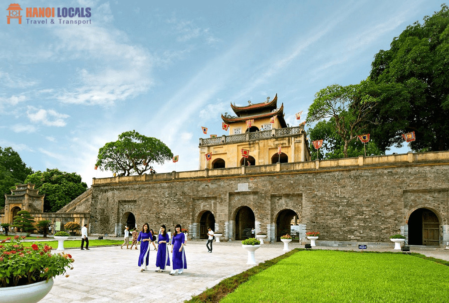 Imperial Citadel Of Thang Long - Hanoi Locals