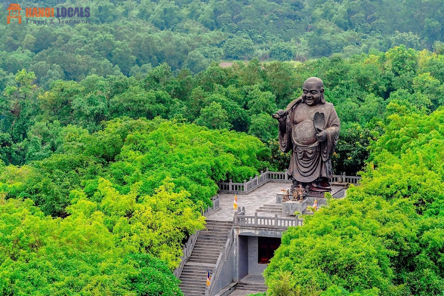 Maitreya Buddha Statue - Bai Dinh Pagoda - Hanoi Locals