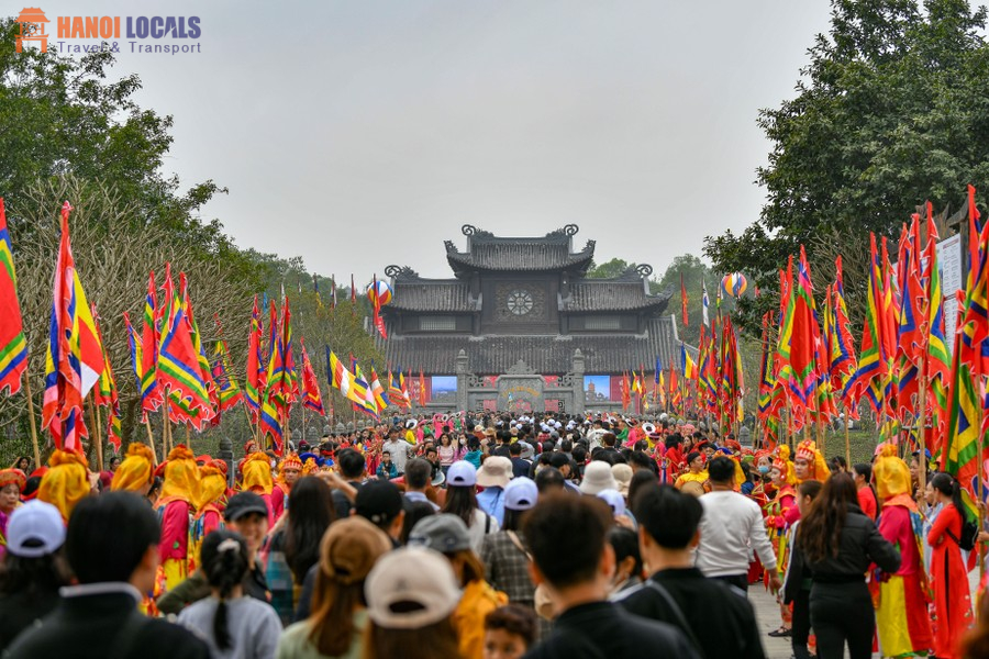Bai Dinh Pagoda Festival - Hanoi Locals