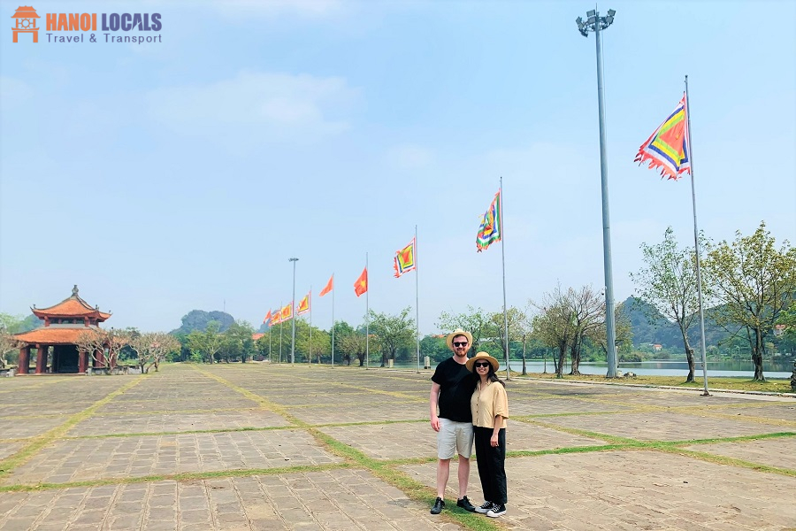 Tours to Hoa Lu Ancient Capital - Hanoi Locals Travel