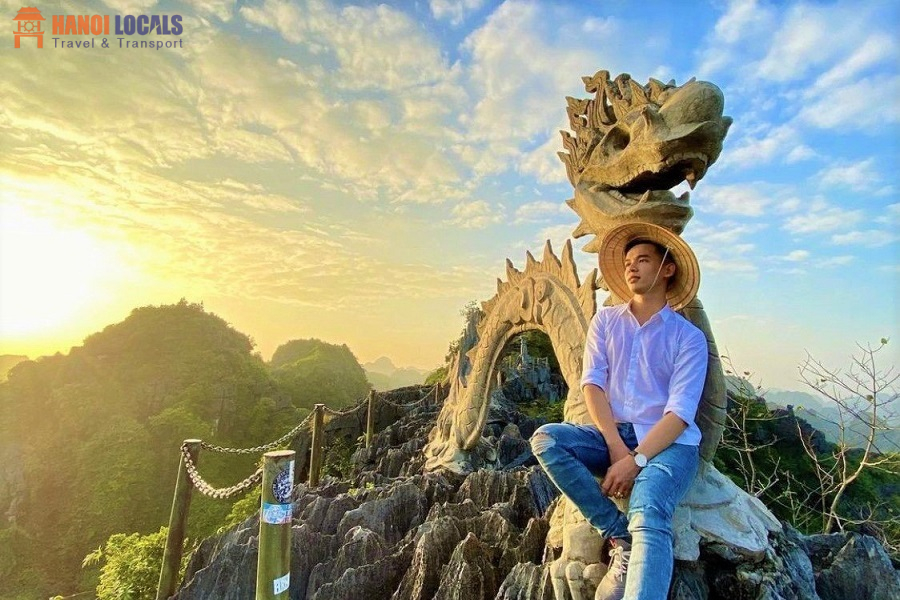 Ninh Binh Hang Mua Caves - Hanoi Locals Travel