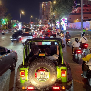 Jeep Tour Saigon By Night - Hanoi Locals