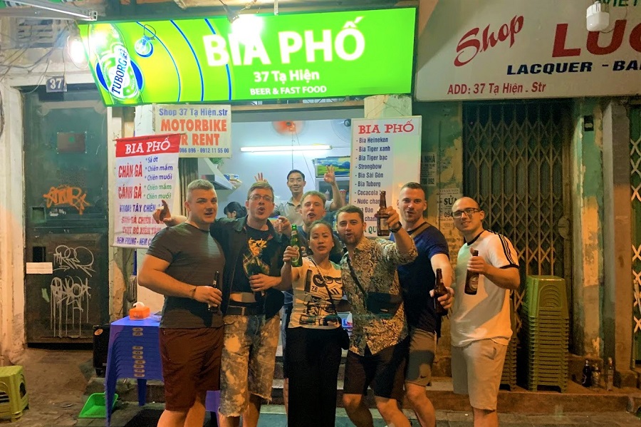 Bia Hoi Corner Hanoi