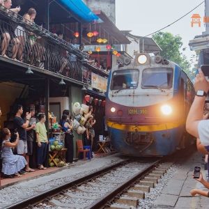 Ha Giang To Hanoi By Car - Hanoi Locals