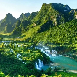 Private car Sapa to Cao Bang - Hanoi Locals